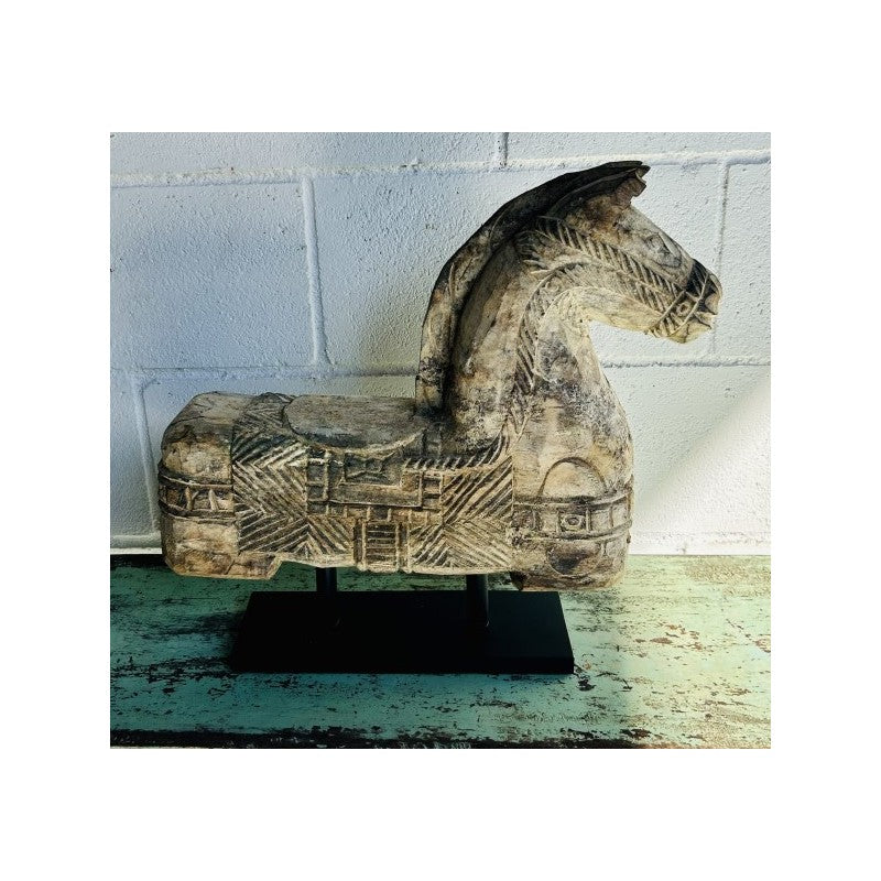 HORSE 16